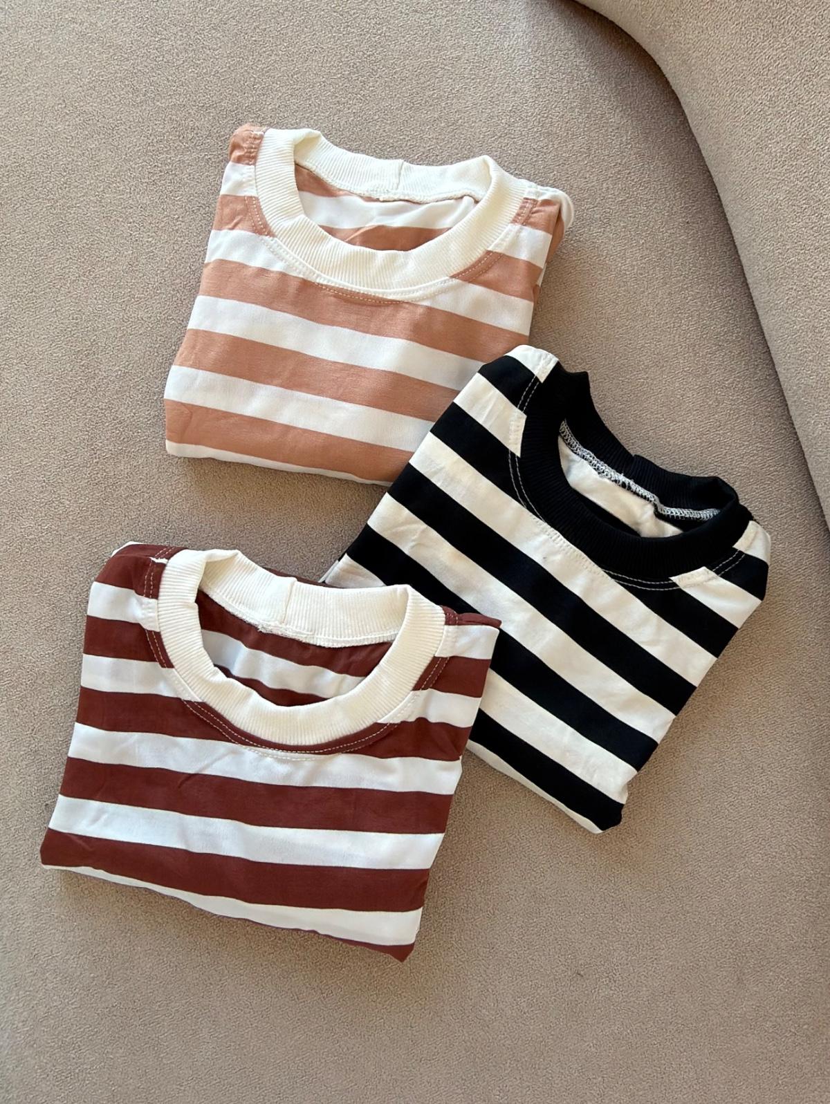 T-shirt listrada